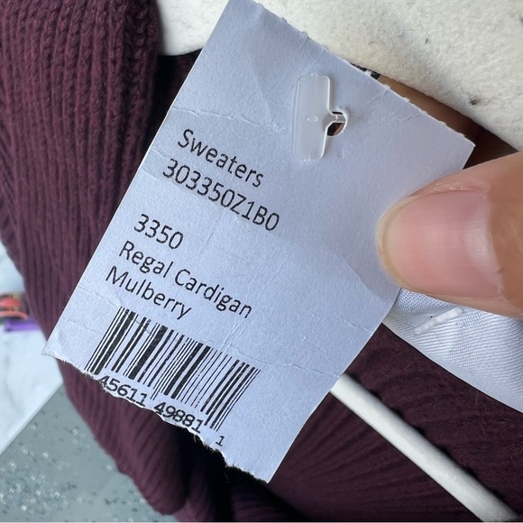 Cabi Size S Long Sleeve Regal Cardigan Style 3350 In Mulberry New! - Picture 6 of 8